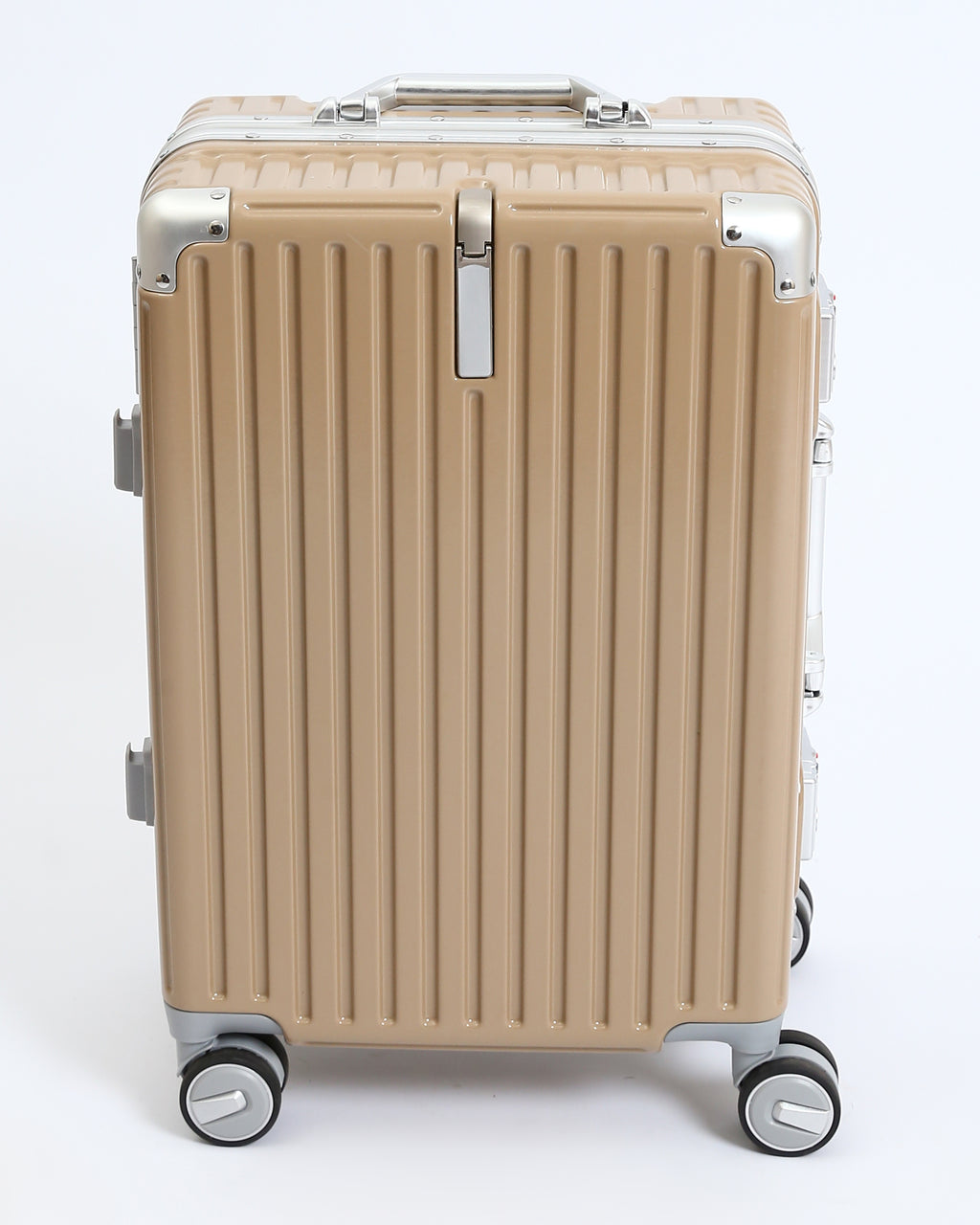 تايتان إيدج – شنطة سفر استثنائية باللون البيج الرملي