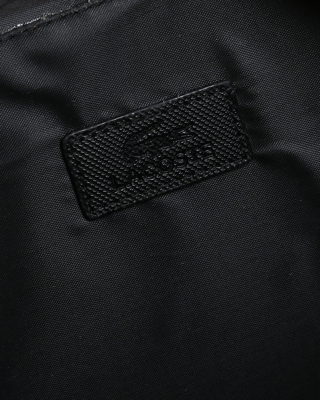 حقيبة لاكوست الأساسية - آسود