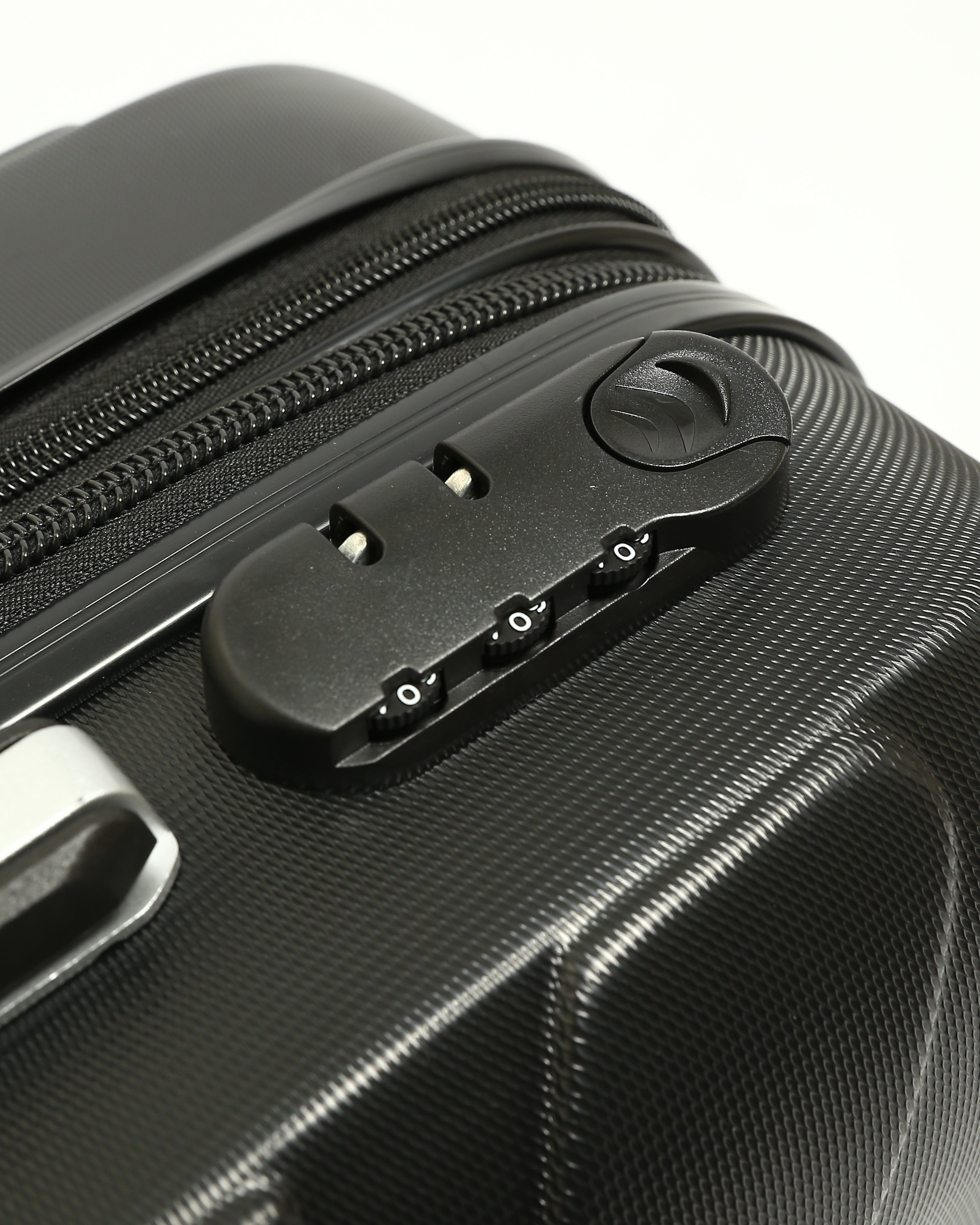 حقيبة سفر صلبة من 7Stars مصنوعة من مزيج من السيليكون والألياف - أسود