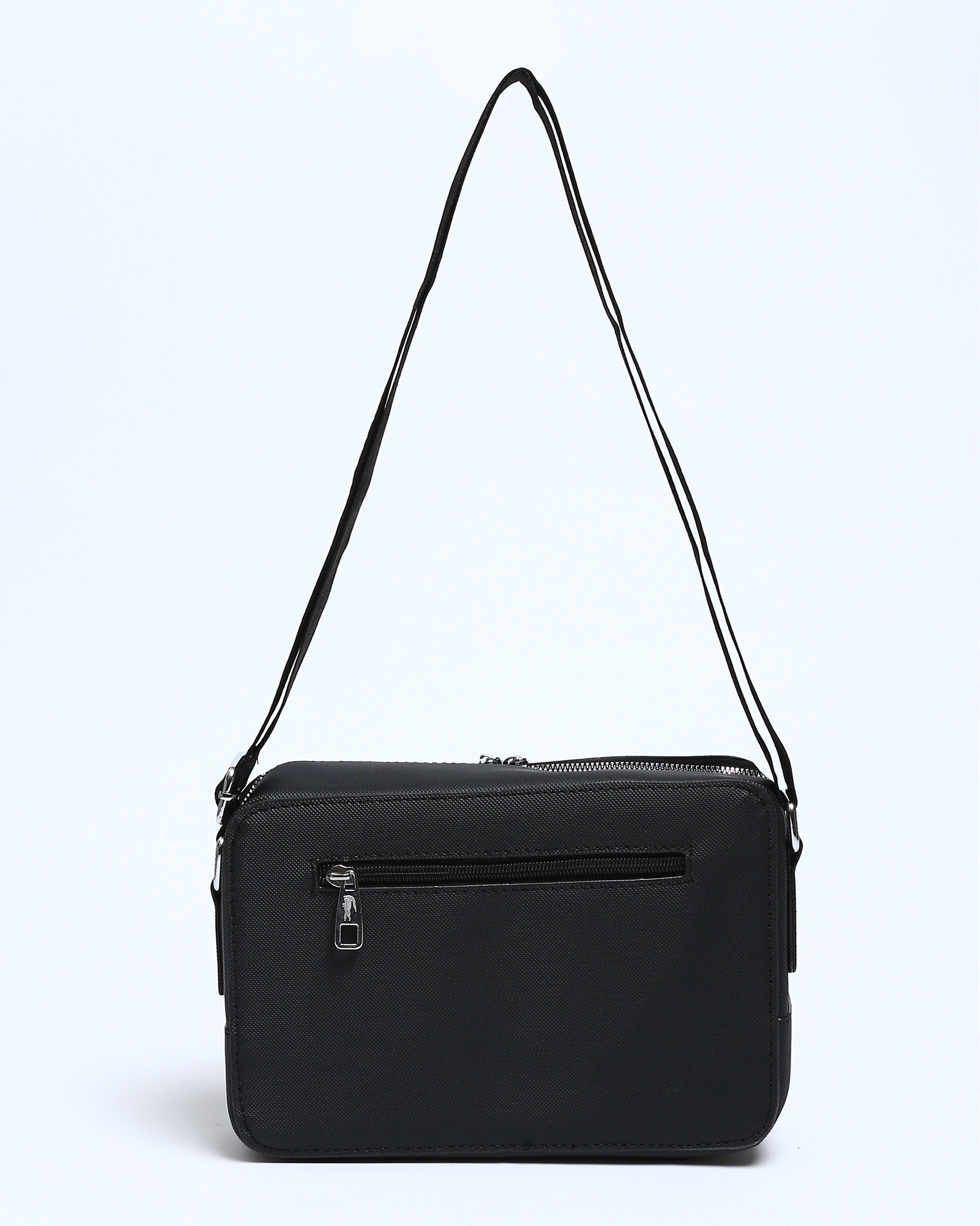 حقيبة لاكوست الأساسية - اسود كلاسيك