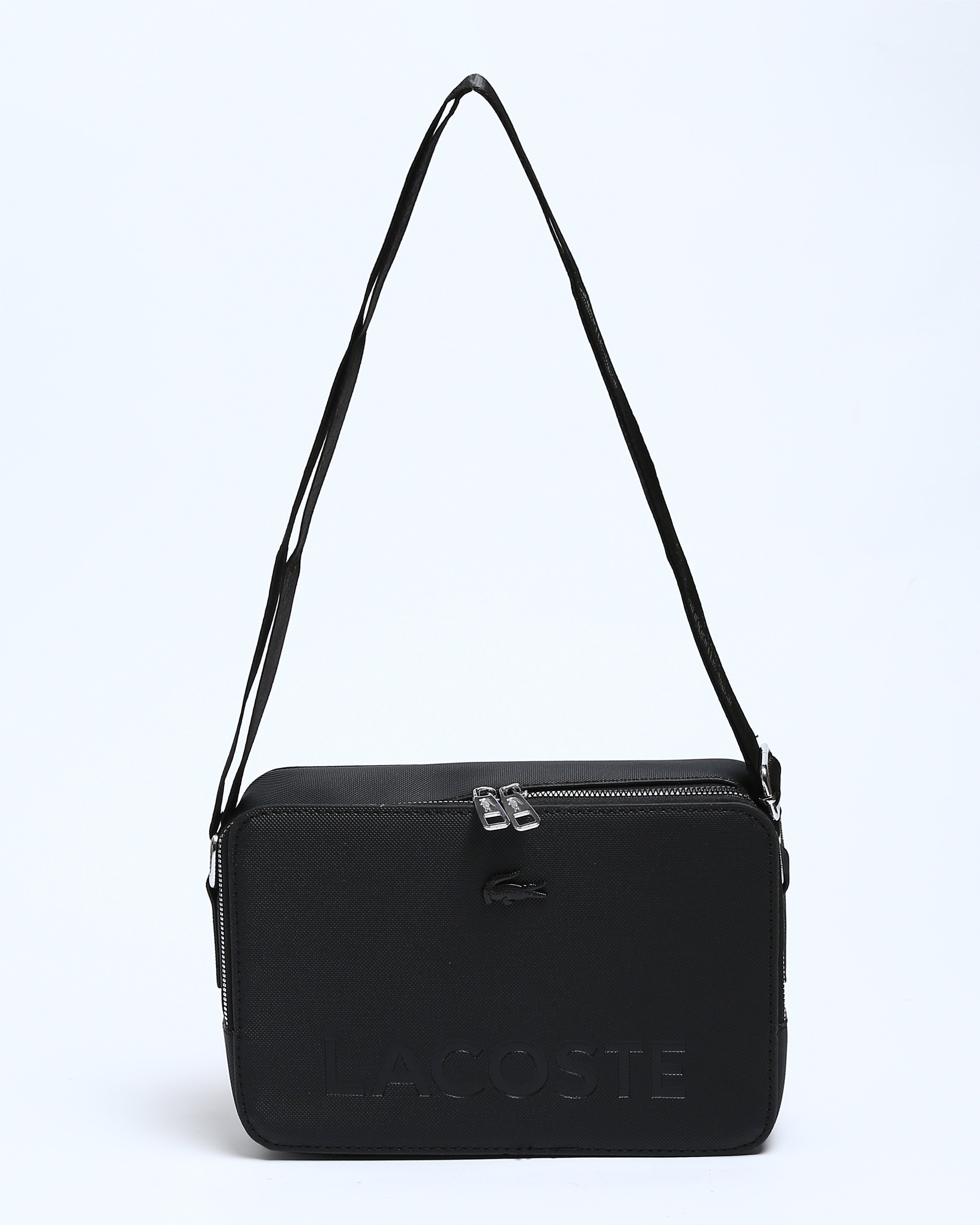 حقيبة لاكوست الأساسية - اسود كلاسيك