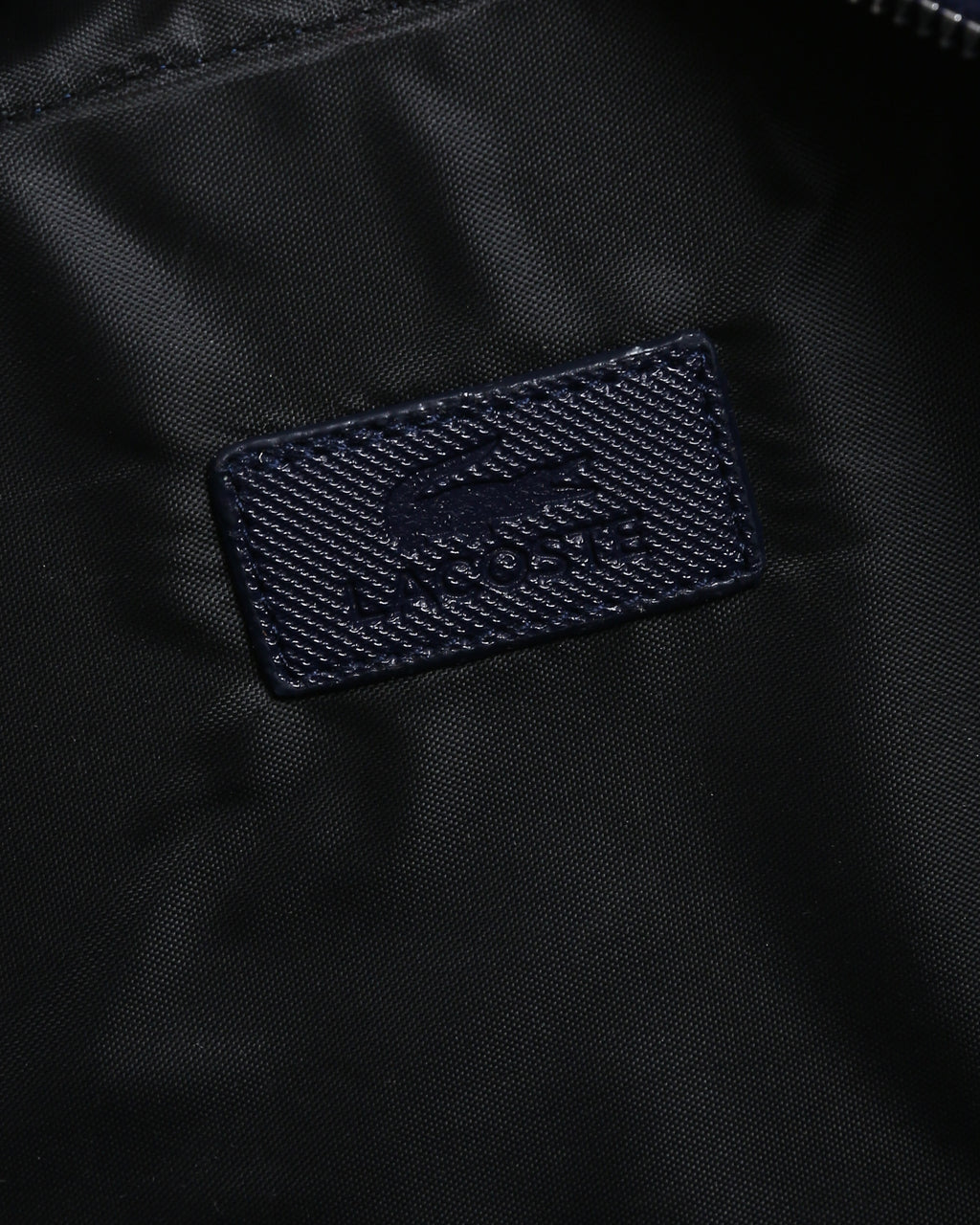 حقيبة لاكوست الأساسية - كحلي كلاسيك