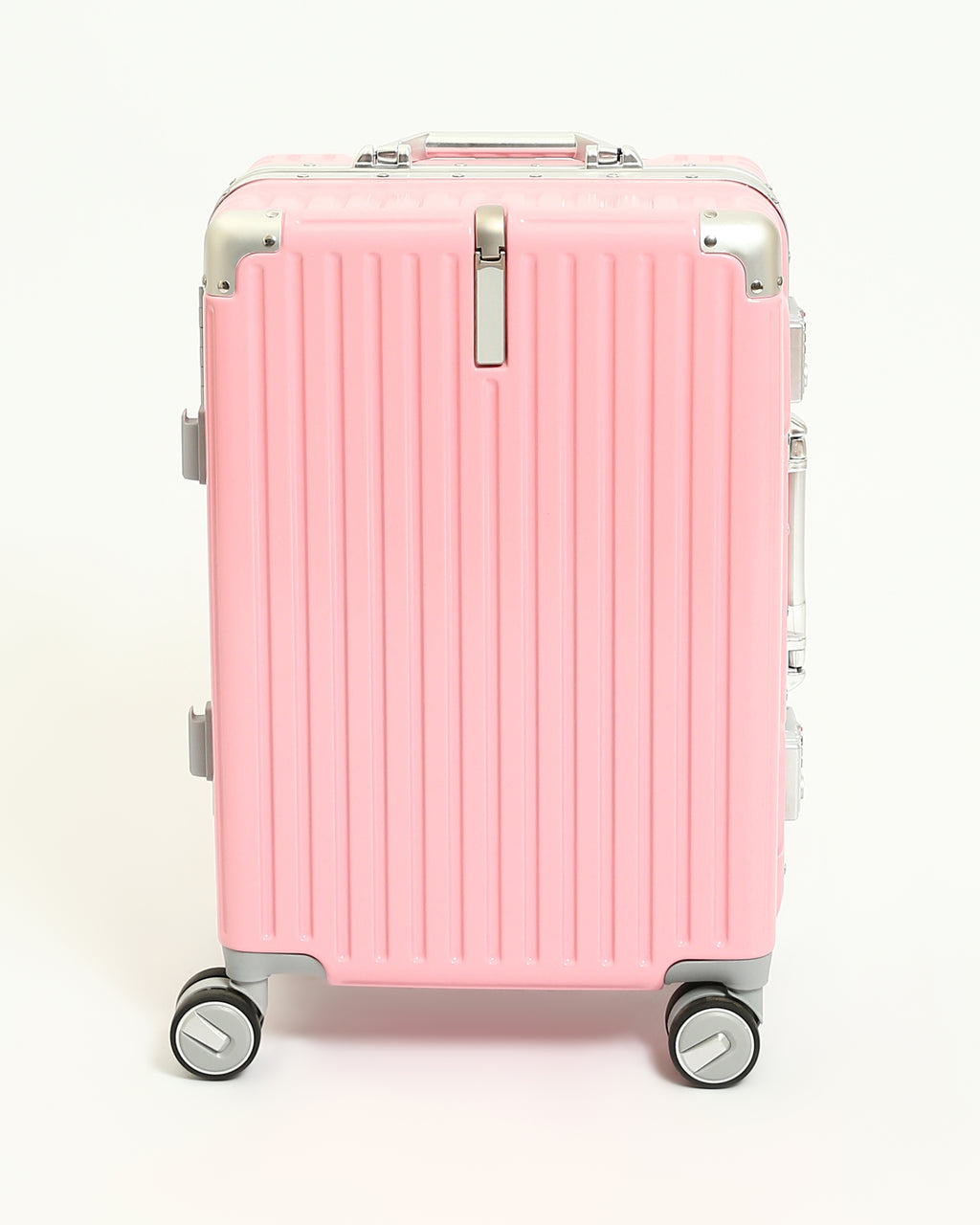 تايتان إيدج – شنطة سفر استثنائية باللون الوردي