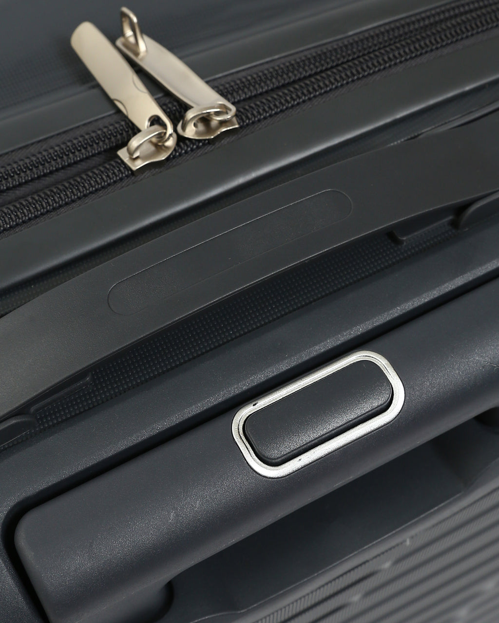 حقيبة سفر ايليت المصنوعة بالكامل من السيليكون - اسود