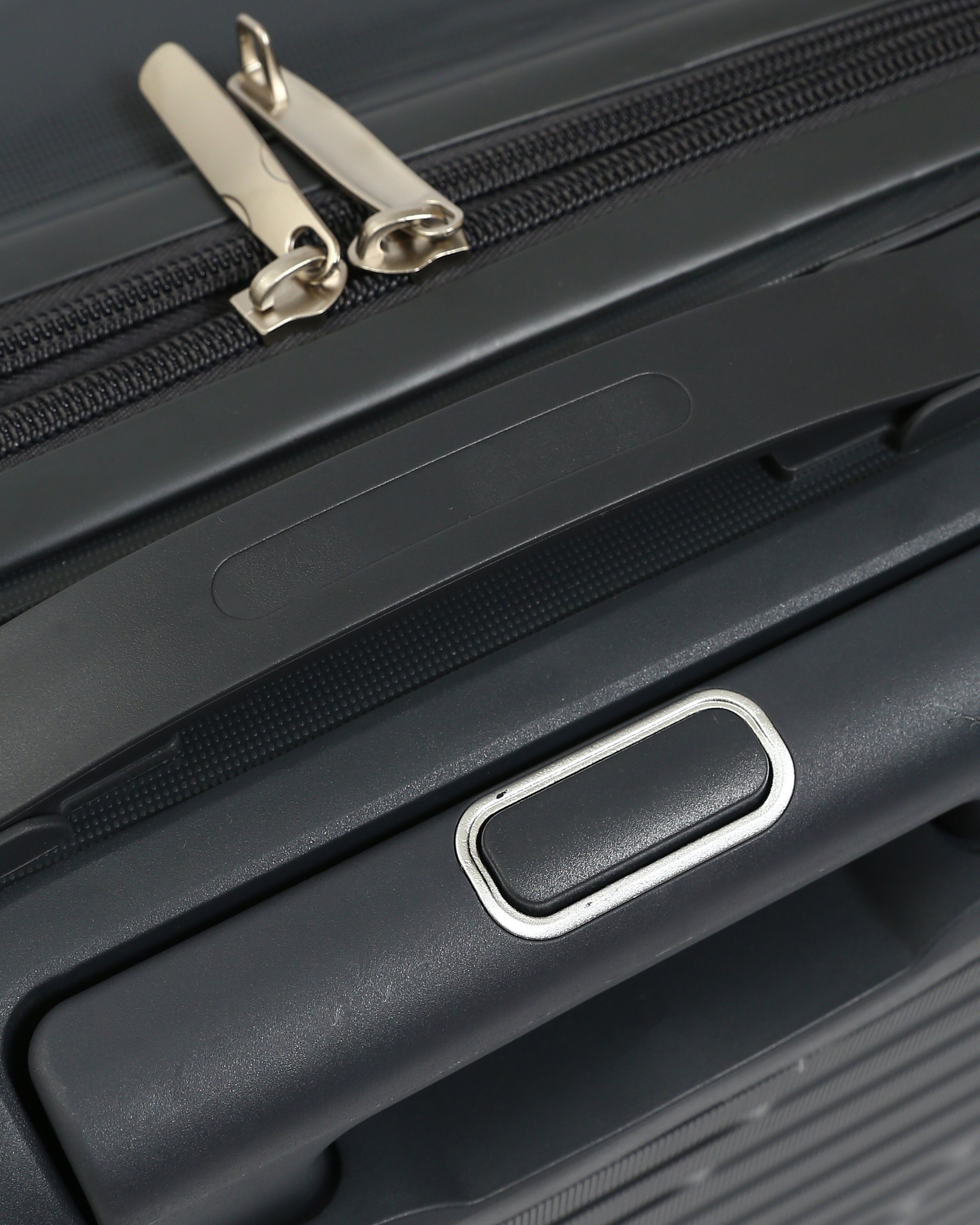 حقيبة سفر ايليت المصنوعة بالكامل من السيليكون - اسود