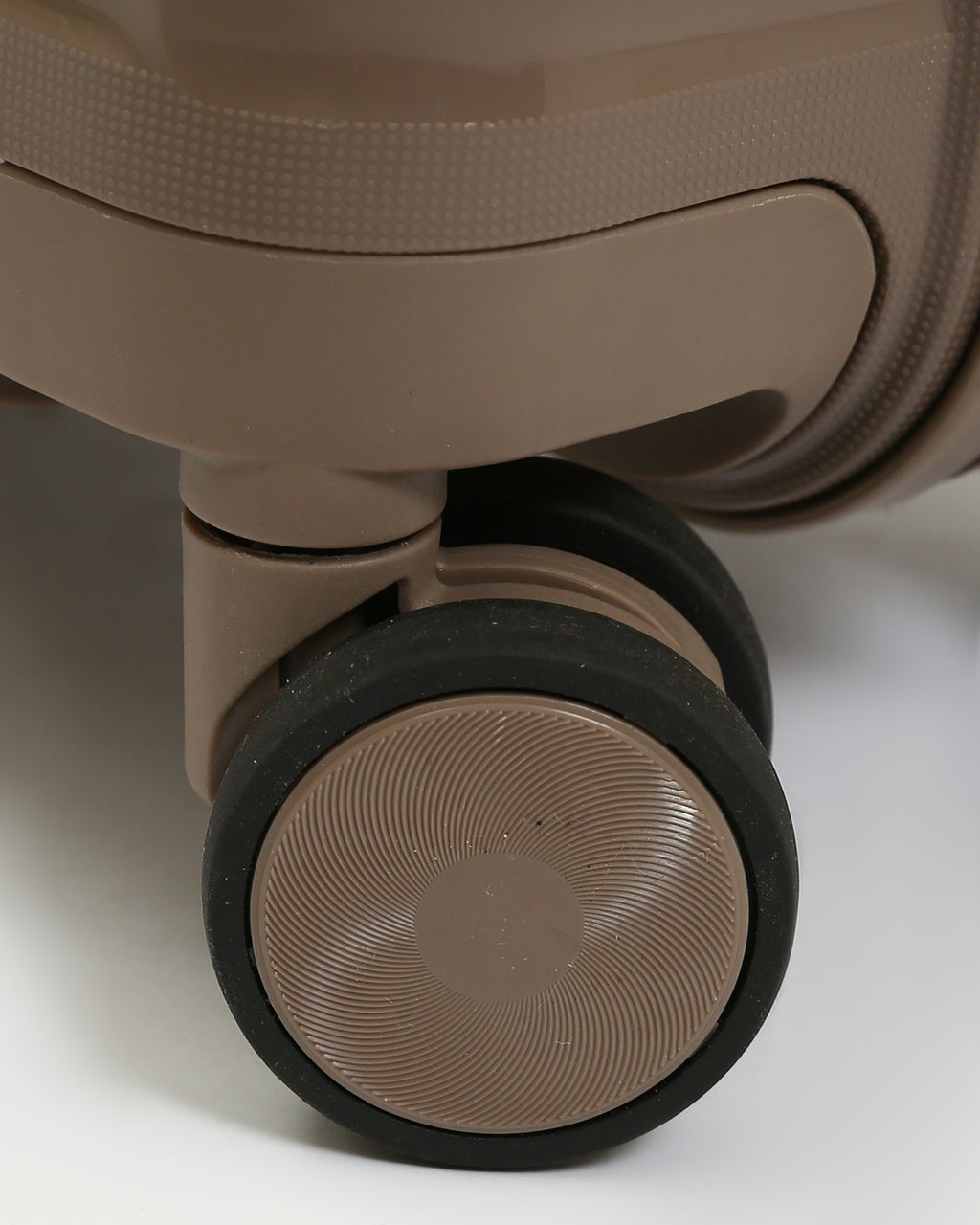 حقيبة سفر ايليت المصنوعة بالكامل من السيليكون - موكا