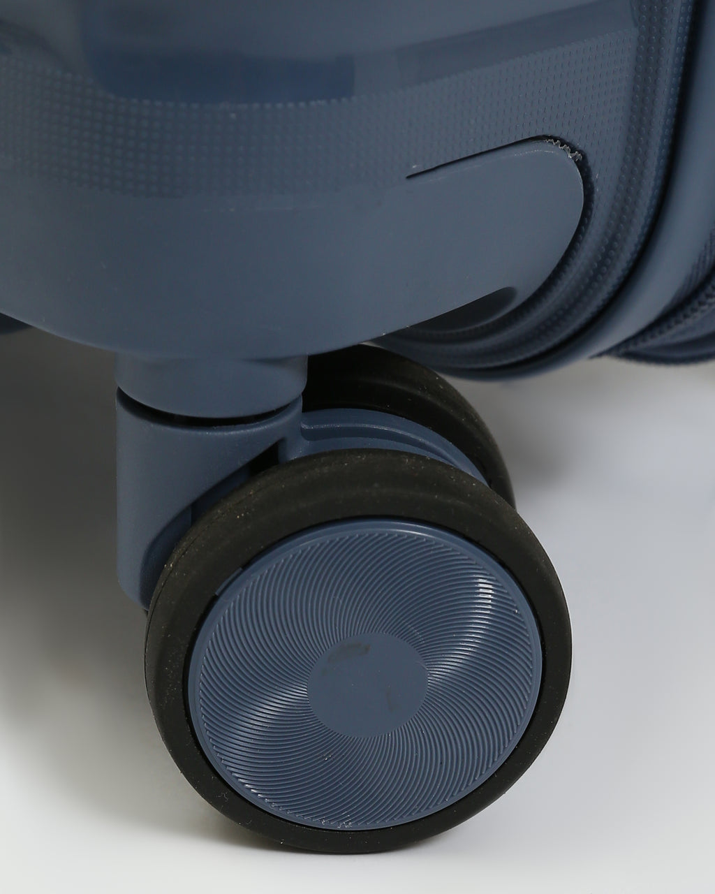 حقيبة سفر ايليت المصنوعة بالكامل من السيليكون - أزرق معدني